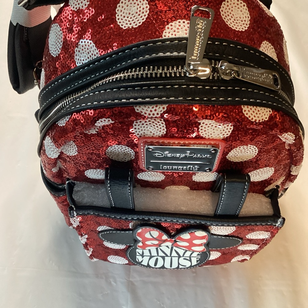 Loungefly Red and White Minnie Mouse Sequin Backpack - Picture 4 of 5